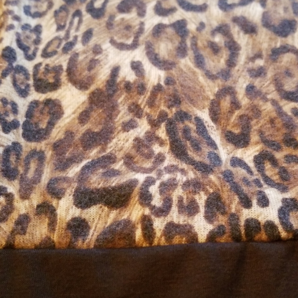 Animal Print Colorblock Long Sleeve Tunic … - Picture 7 of 7